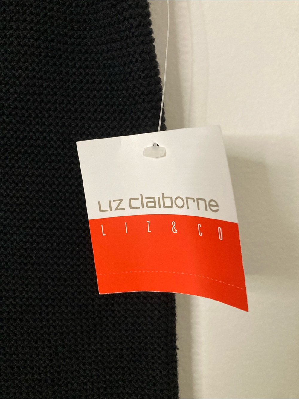 NWT Liz Claiborne Liz & Co Black Knit Sweater Vest Sleeveless Top Medium - Picture 5 of 8